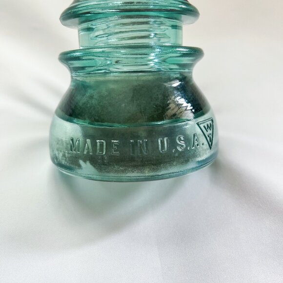 Whitall Tantum Co. No. 1 Vintage Aqua Blue Glass Insulator - Picture 4 of 7